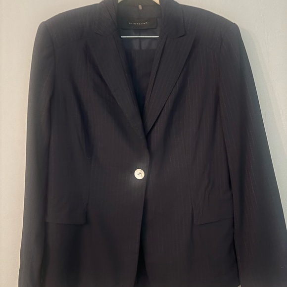 Elie Tahari Dresses & Skirts - Elie Tahari Navy Wool Skirt Set